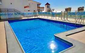 Family Apartment Close To The Sea